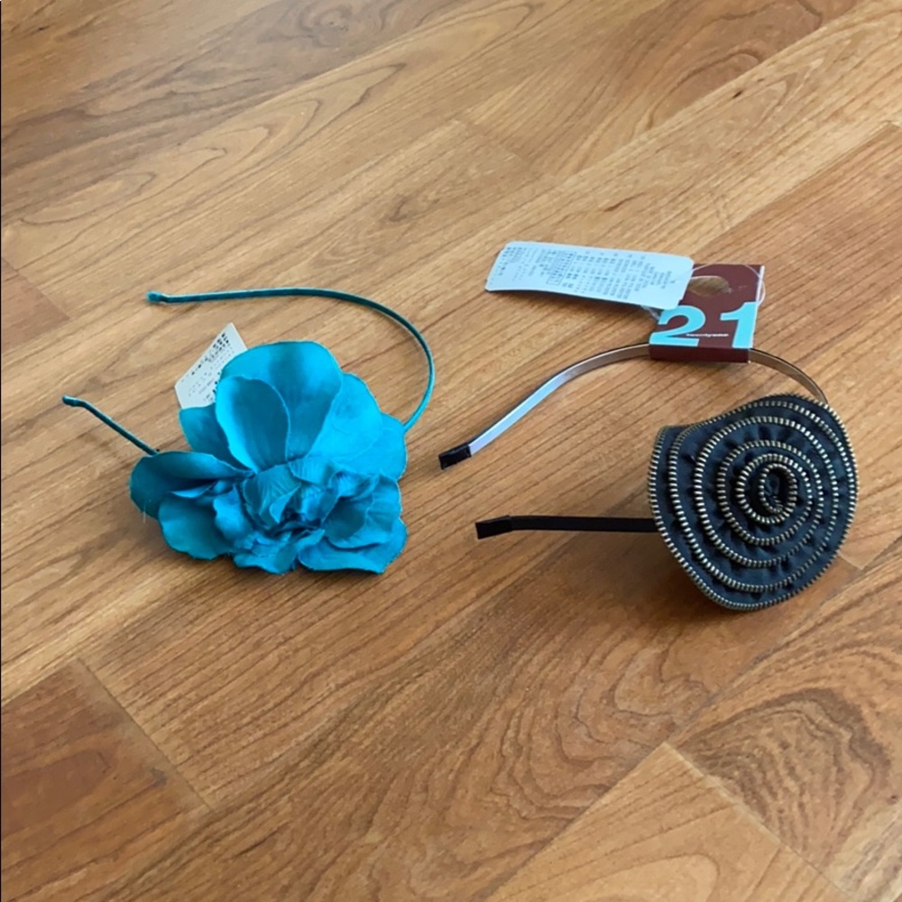 NWT 2/$5 - Forever 21, Set of Two Headbands